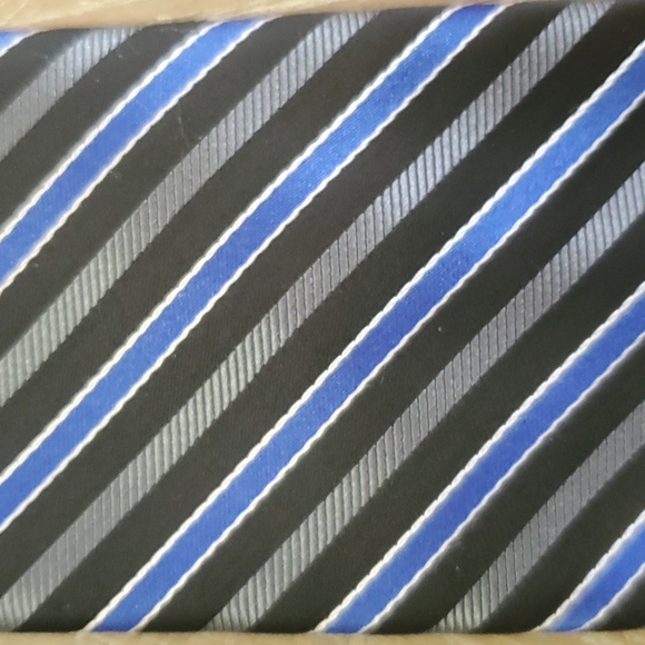 JF J. Ferrar necktie - Picture 2 of 5